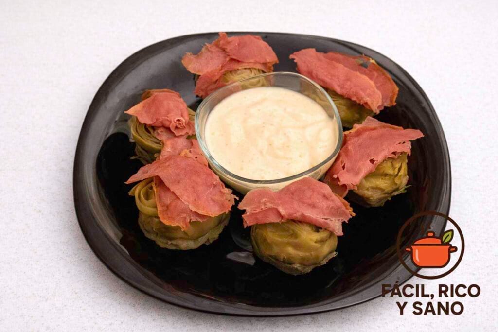 Alcachofas con jamón sin aceite. Receta saludable