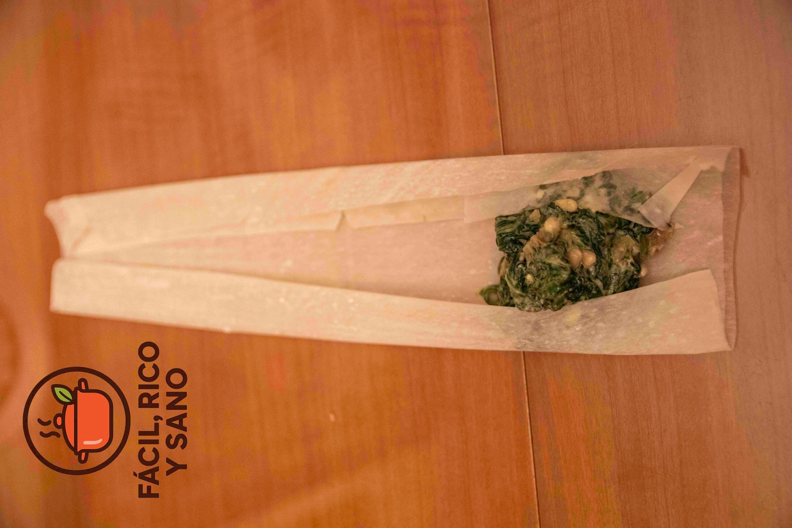 Rollitos de queso crema y espinacas