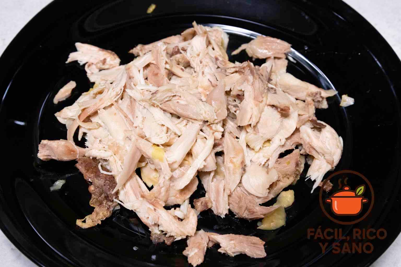 Pollo desmenuzado