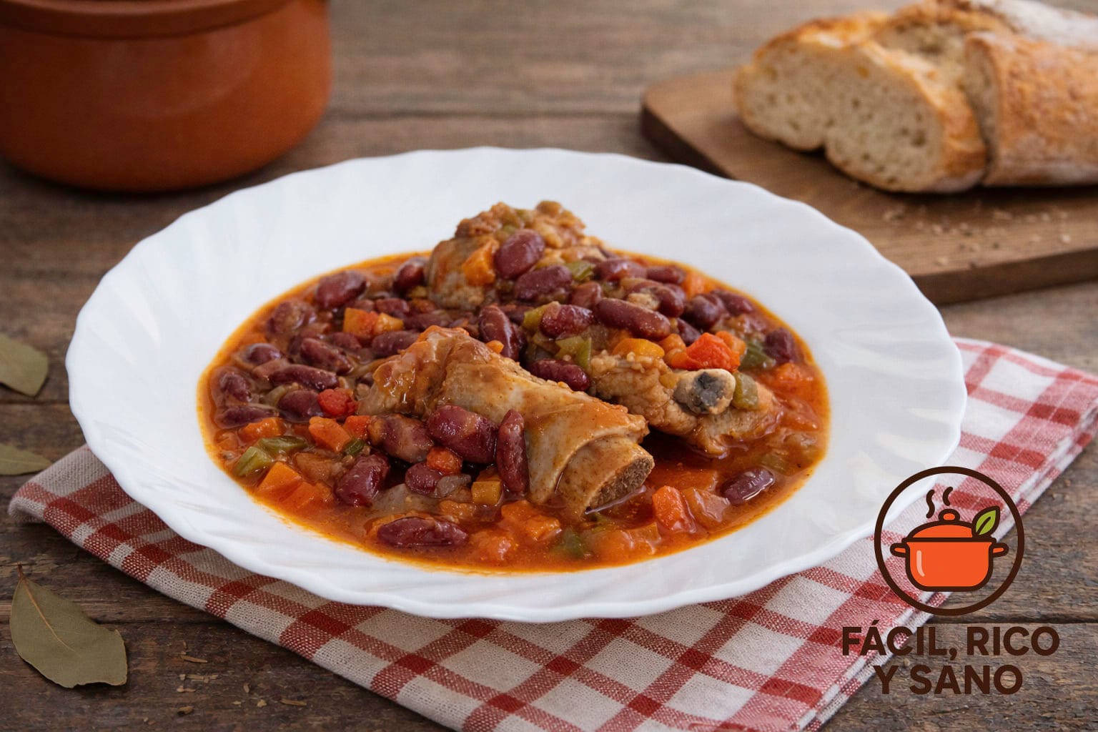 Plato reconfortante de alubias pintas con costilla de cerdo y verdura